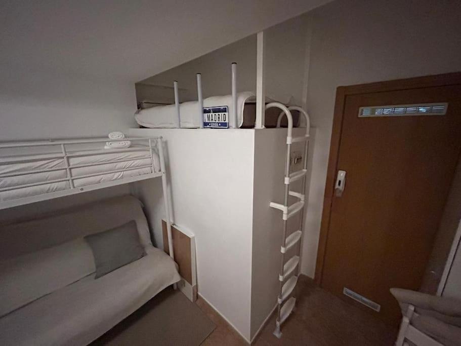 Cute Studio In Gran Via -Si1 Madrid Buitenkant foto